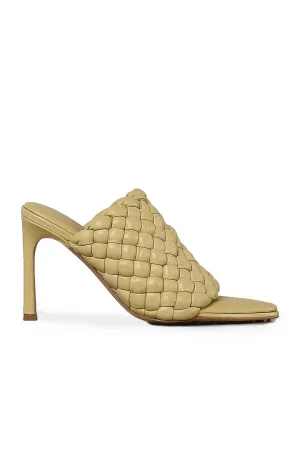 Bottega Veneta Padded Leather Sandals Mules, Tapioca