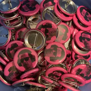 CUSTOM BUTTONS