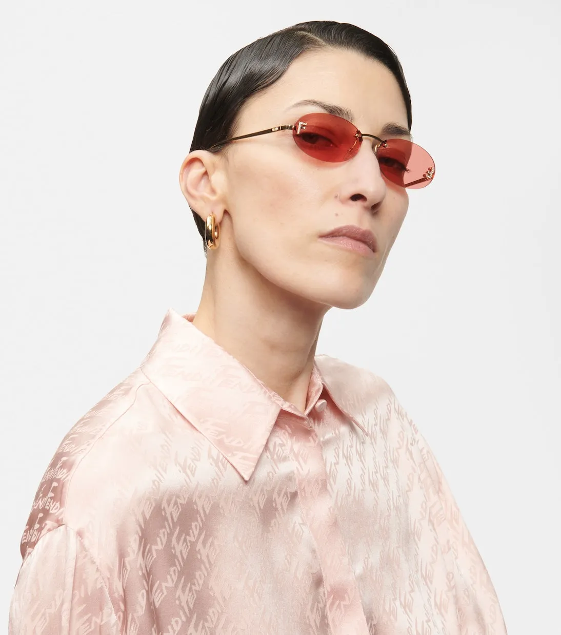 Fendi's first oval sunglasses Fendi, pink