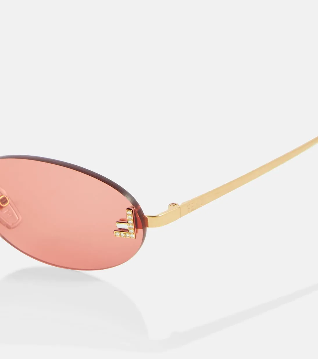 Fendi's first oval sunglasses Fendi, pink