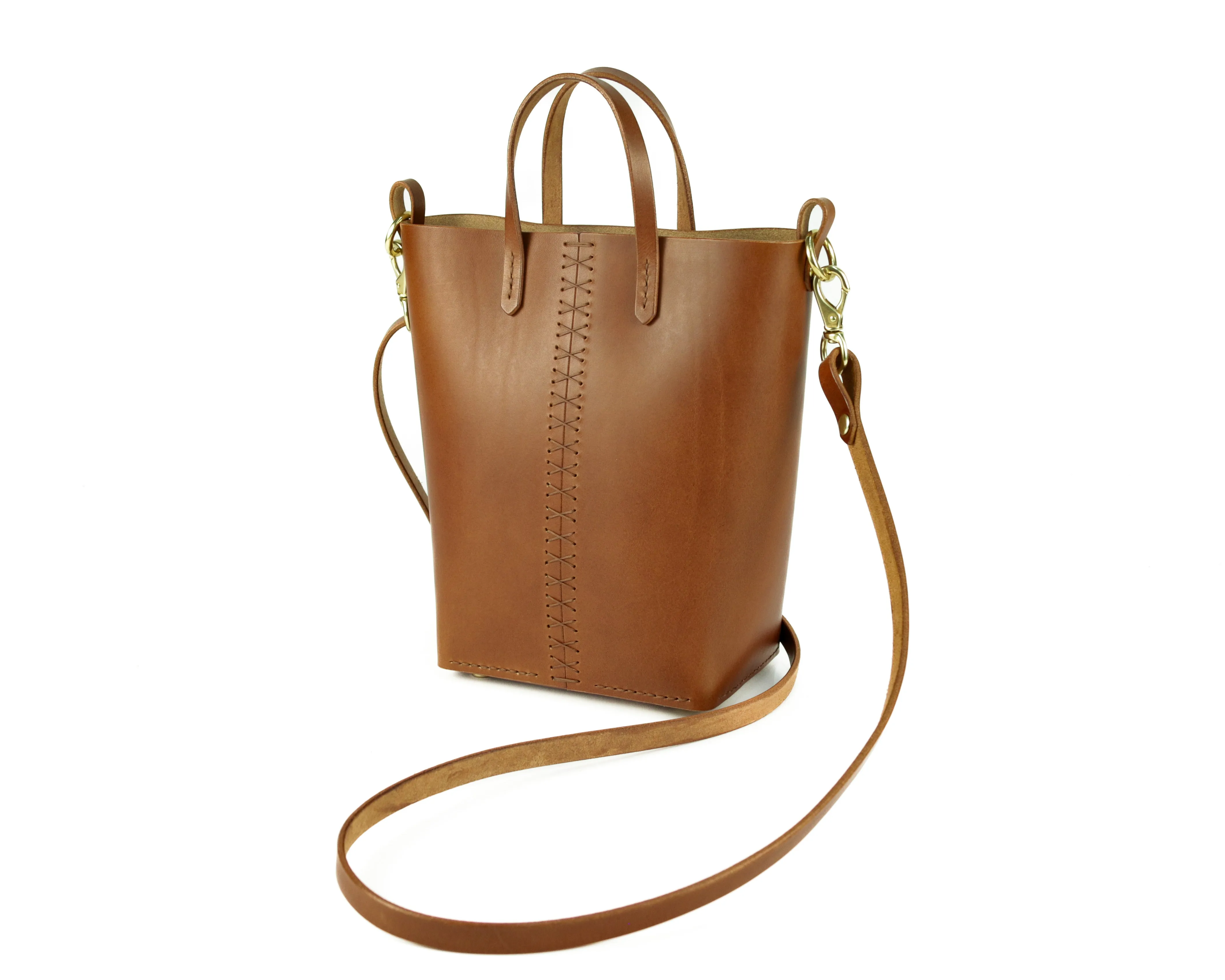 Palmetto Bucket Bag: Tan